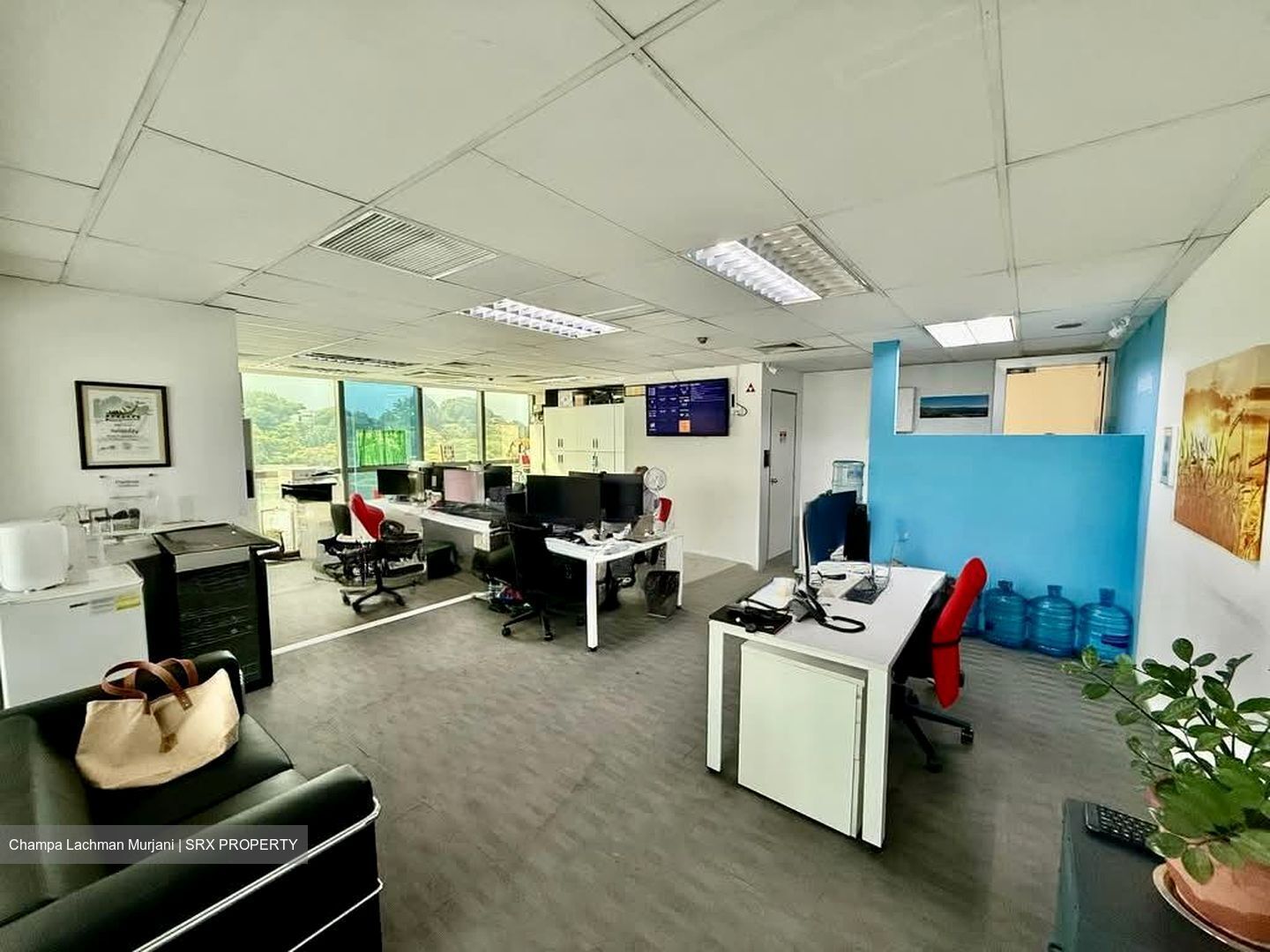 High Street Centre (D6), Office #557144051